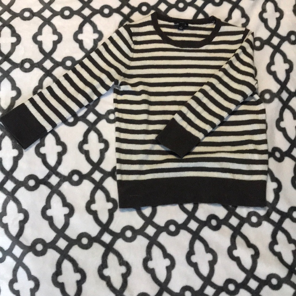 Long Sleeve Wool Sweater Top